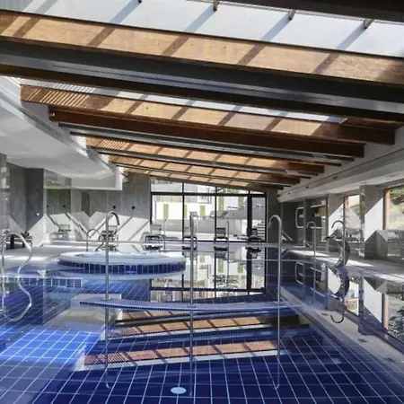 Wonderful アパート バンスコ